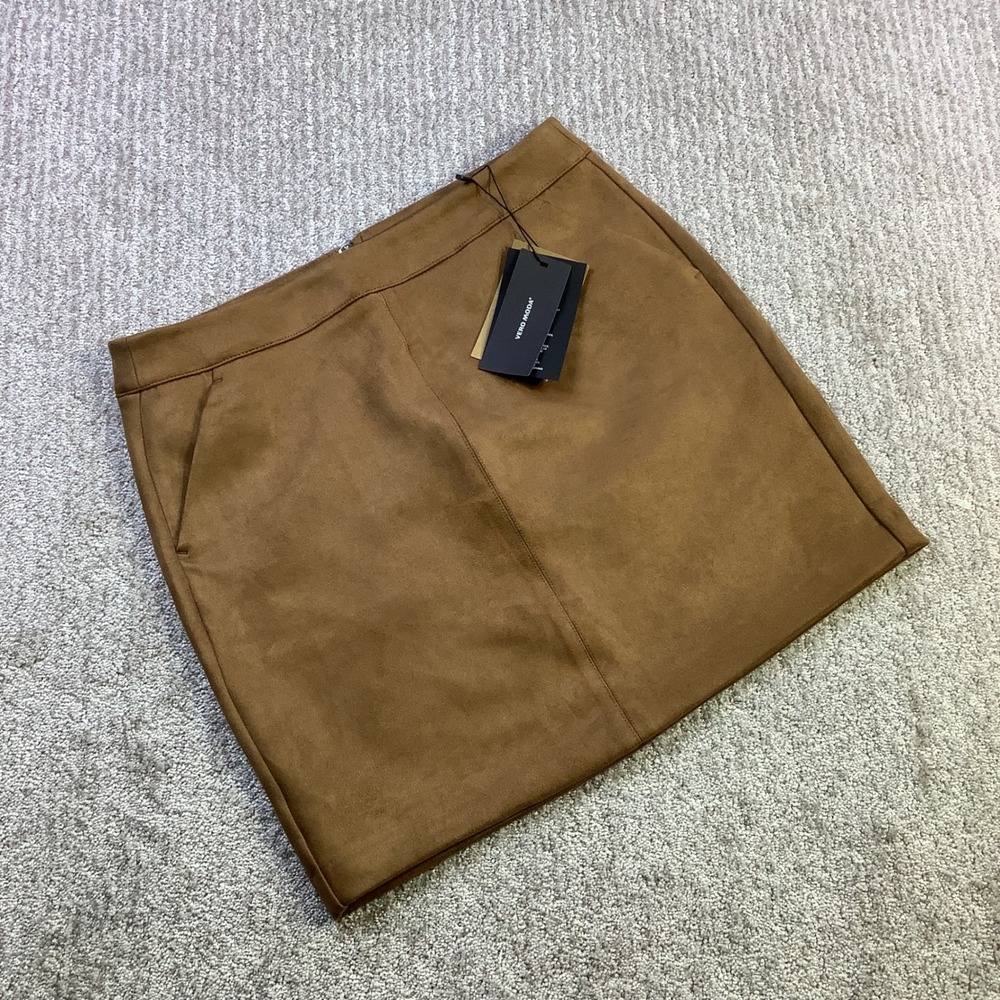 Vero Moda Donnadina Faux Suede Mini Skirt Cognac Brown Size M NWT